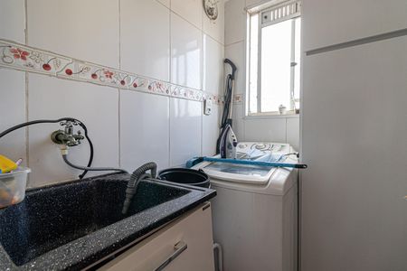Apartamento para alugar com 49m², 2 quartos e 1 vaga Apartamento para alugar com 49m², 2 quartos e 1 vagaCozinha e Área de Serviço