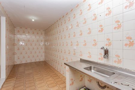 Cozinha de casa para alugar com 1 quarto, 35m² em Vila Brasilina, São Paulo
