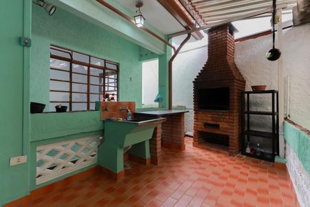 Casa para alugar com 166m², 3 quartos e 3 vagasÁrea de serviço e de lazer