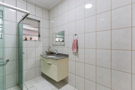 Casa para alugar com 166m², 3 quartos e 3 vagasBanheiro