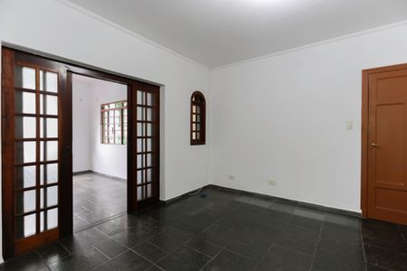 Casa para alugar com 166m², 3 quartos e 3 vagasQuarto 2