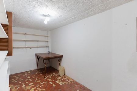 Casa para alugar com 166m², 3 quartos e 3 vagasEscritório