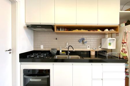 Apartamento à venda com 120m², 4 quartos e 2 vagas Apartamento à venda com 120m², 4 quartos e 2 vagasCozinha