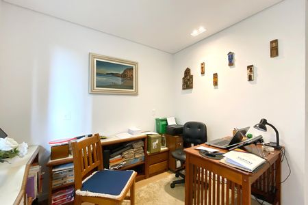 Apartamento à venda com 120m², 4 quartos e 2 vagas Apartamento à venda com 120m², 4 quartos e 2 vagasQuarto 4