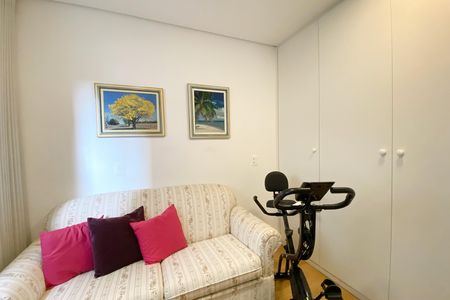 Apartamento à venda com 120m², 4 quartos e 2 vagas Apartamento à venda com 120m², 4 quartos e 2 vagasQuarto 3