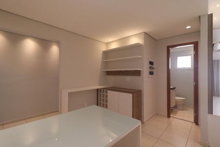 Apartamento para alugar com 88m², 2 quartos e 2 vagas Apartamento para alugar com 88m², 2 quartos e 2 vagasSala