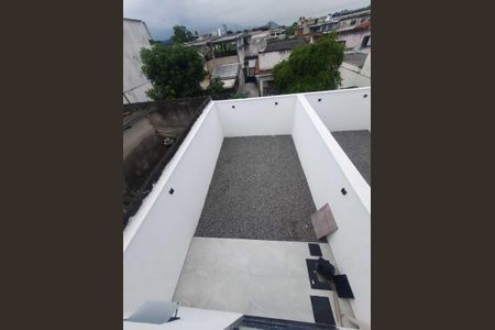 Vista da Sala de casa à venda com 3 quartos, 110m² em Curicica, Rio de Janeiro