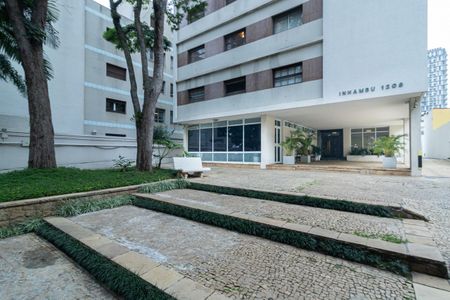 Apartamento à venda com 105m², 3 quartos e 1 vagaFachada