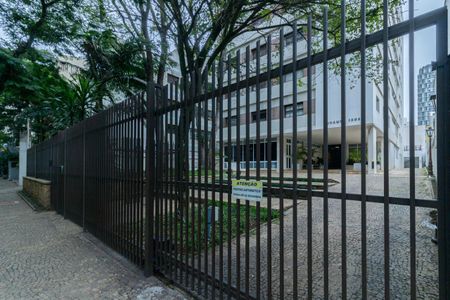 Apartamento à venda com 105m², 3 quartos e 1 vagaFachada