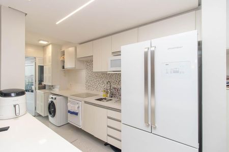Apartamento à venda com 69m², 2 quartos e 1 vaga Apartamento à venda com 69m², 2 quartos e 1 vagaCozinha e Área de Serviço