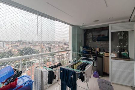 Apartamento à venda com 69m², 2 quartos e 1 vaga Apartamento à venda com 69m², 2 quartos e 1 vagaVaranda