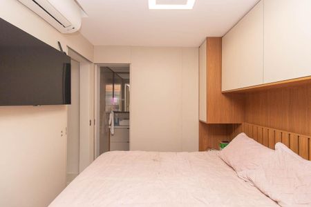 Apartamento à venda com 69m², 2 quartos e 1 vaga Apartamento à venda com 69m², 2 quartos e 1 vagaQuarto Suíte
