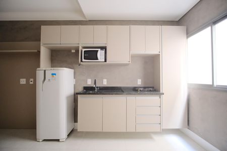Cozinha de kitnet/studio para alugar com 1 quarto, 32m² em Vila Gomes Cardim, São Paulo