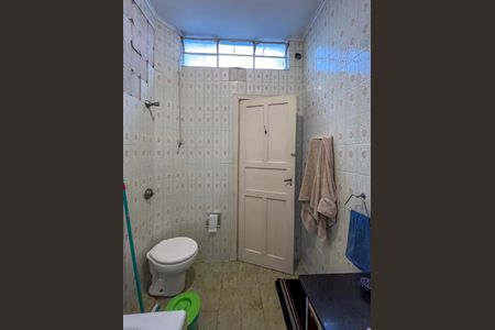 Casa à venda com 90m², 2 quartos e sem vaga Casa à venda com 90m², 2 quartos e sem vagaBanheiro
