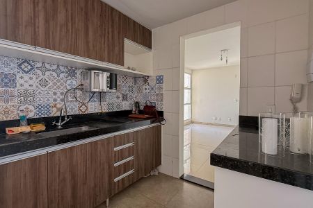 Apartamento à venda com 2 quartos, 55m² em Camargos, Belo Horizonte