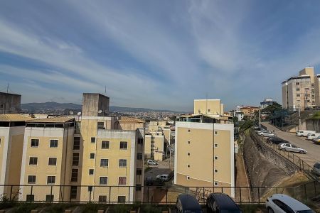 Apartamento à venda com 2 quartos, 55m² em Camargos, Belo Horizonte