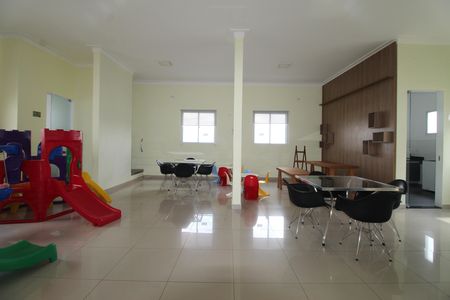 Apartamento para alugar com 48m², 2 quartos e 2 vagasÁrea comum - Brinquedoteca