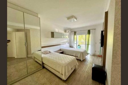 Quarto de casa para alugar com 5 quartos, 220m² em Barra da Lagoa, Florianópolis