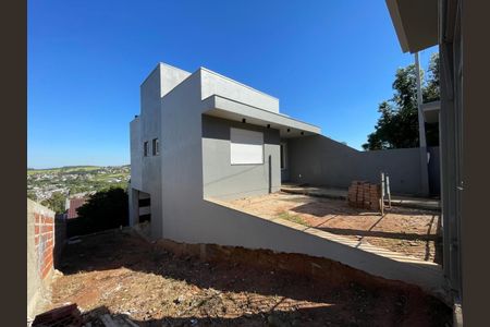 Casa para alugar com 116m², 2 quartos e 1 vaga