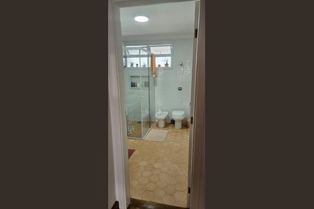Apartamento à venda com 99m², 2 quartos e 1 vagaBanheiro