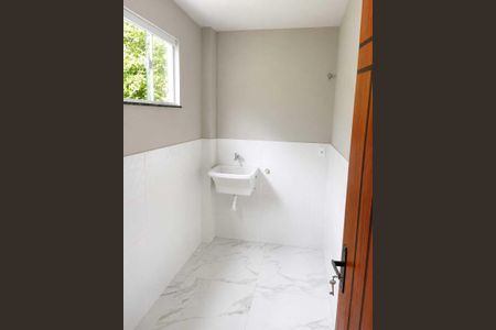 Área de serviço de casa para alugar com 1 quarto, 82m² em Unamar, Cabo Frio