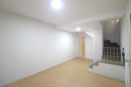 Sala de casa à venda com 3 quartos, 100m² em Jordanópolis, São Paulo