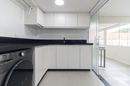 Casa à venda com 400m², 5 quartos e 5 vagasLavanderia