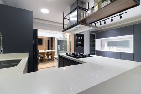 Casa à venda com 400m², 5 quartos e 5 vagasCozinha 