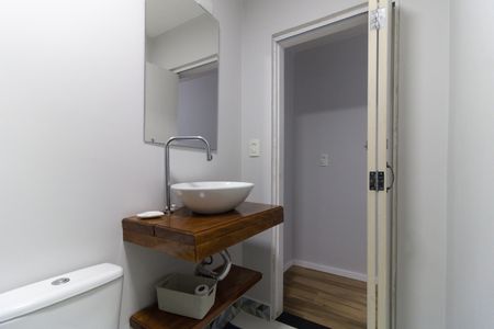 Casa à venda com 400m², 5 quartos e 5 vagasBanheiro da Suíte 2