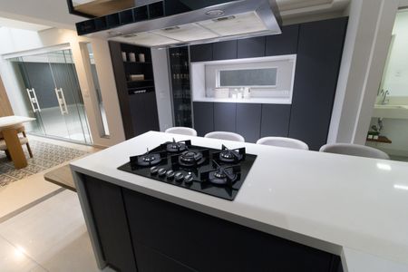 Casa à venda com 400m², 5 quartos e 5 vagasCozinha 