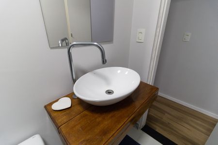 Casa à venda com 400m², 5 quartos e 5 vagasBanheiro da Suíte 2