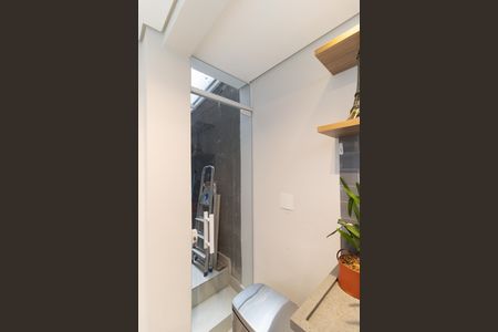 Casa à venda com 400m², 5 quartos e 5 vagasCorredor Lateral 