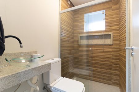 Casa à venda com 400m², 5 quartos e 5 vagasBanheiro do Escritório 