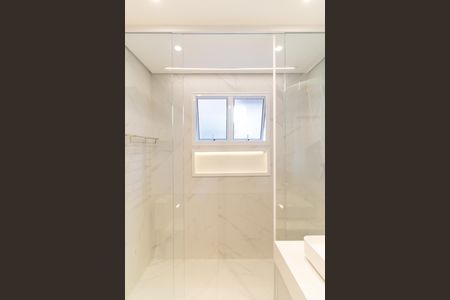 Casa à venda com 400m², 5 quartos e 5 vagasBanheiro da Suíte 1