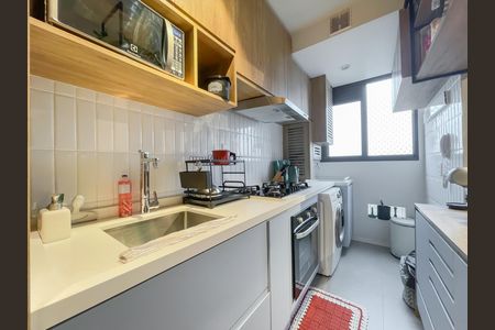 Apartamento à venda com 45m², 2 quartos e 1 vaga Apartamento à venda com 45m², 2 quartos e 1 vagaCozinha e Área de Serviço