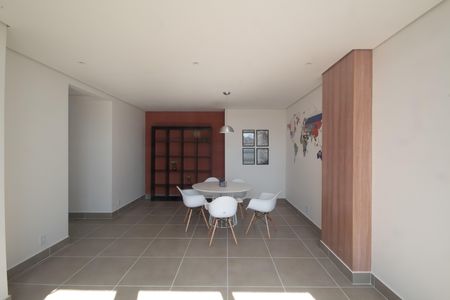 Apartamento à venda com 45m², 2 quartos e 1 vaga Apartamento à venda com 45m², 2 quartos e 1 vagaHome Office