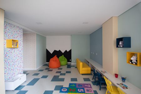 Apartamento à venda com 45m², 2 quartos e 1 vaga Apartamento à venda com 45m², 2 quartos e 1 vagaBrinquedoteca