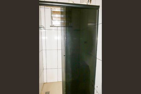 Casa de condomínio para alugar com 103m², 3 quartos e 1 vagaBanheiro - 1º Pavimento