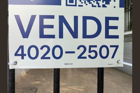 Casa à venda com 154m², 4 quartos e sem vaga Casa à venda com 154m², 4 quartos e sem vagaPlaca