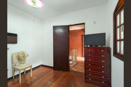 Casa à venda com 154m², 4 quartos e sem vaga Casa à venda com 154m², 4 quartos e sem vagaQuarto 3