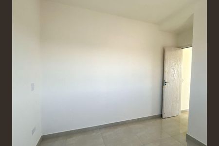 Quarto de kitnet/studio para alugar com 1 quarto, 37m² em Jardim Santo Elias, São Paulo