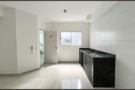 Sala/ Cozinha e Área de serviço de kitnet/studio para alugar com 1 quarto, 37m² em Jardim Santo Elias, São Paulo