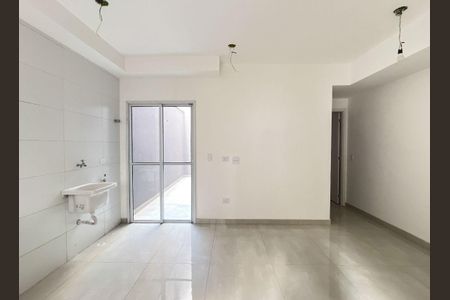 Sala/ Cozinha e Área de serviço de kitnet/studio para alugar com 1 quarto, 37m² em Jardim Santo Elias, São Paulo