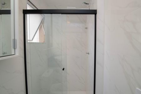 Apartamento para alugar com 60m², 2 quartos e 1 vaga Apartamento para alugar com 60m², 2 quartos e 1 vagaBanheiro do Quarto 2 Suíte
