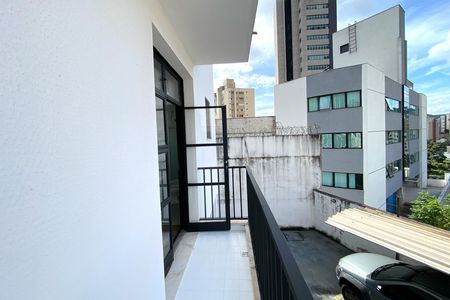 Apartamento para alugar com 100m², 3 quartos e 1 vaga Apartamento para alugar com 100m², 3 quartos e 1 vagaVaranda da Suite 1