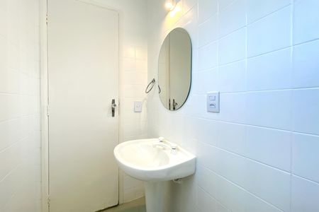 Apartamento para alugar com 100m², 3 quartos e 1 vaga Apartamento para alugar com 100m², 3 quartos e 1 vagaBanheiro da Suíte 1