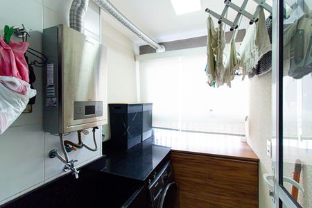 Apartamento à venda com 58m², 2 quartos e 1 vaga Apartamento à venda com 58m², 2 quartos e 1 vagaÁrea de Serviço