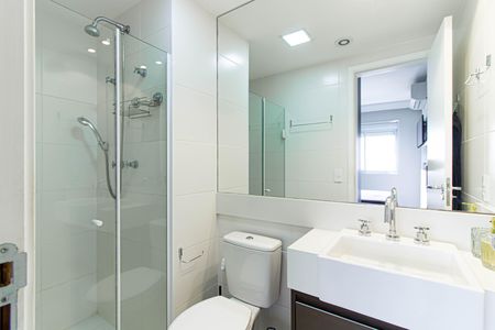 Apartamento à venda com 58m², 2 quartos e 1 vaga Apartamento à venda com 58m², 2 quartos e 1 vagaBanheiro da Suíte