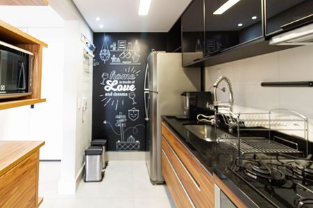 Apartamento à venda com 58m², 2 quartos e 1 vaga Apartamento à venda com 58m², 2 quartos e 1 vagaCozinha