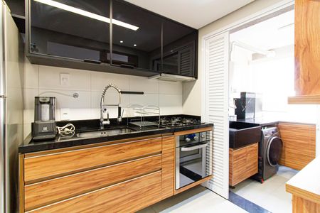 Apartamento à venda com 58m², 2 quartos e 1 vaga Apartamento à venda com 58m², 2 quartos e 1 vagaCozinha